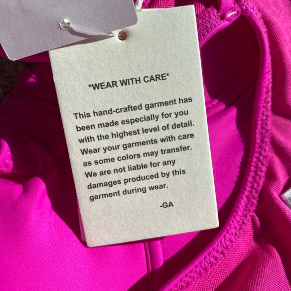 GOOD AMERICAN Fuchsia Pink Swimsuit Size S - Picture 8 of 11